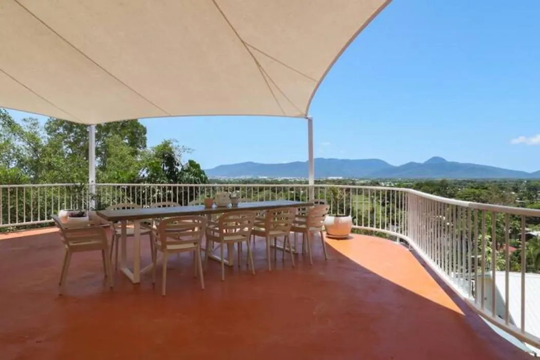 Castle In The Sky Villa Bayview Heights Australia